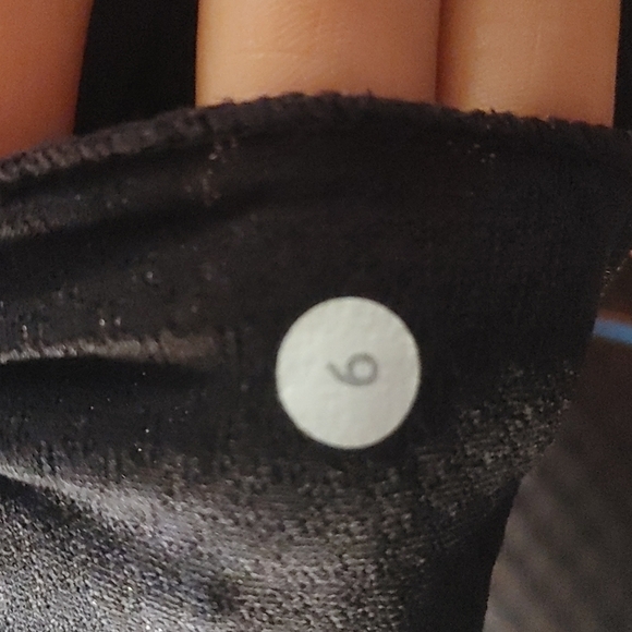 LULULEMON Racerback tank - Picture 5 of 5